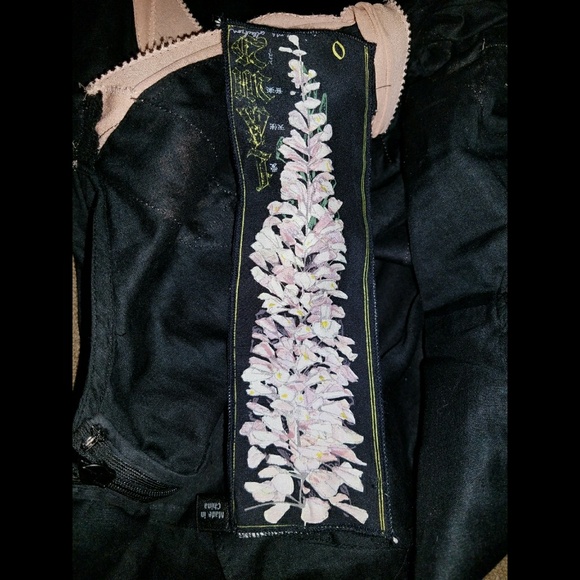 L.A.M.B Strap Bow size 0 CINDERELLA Gown - Picture 2 of 4